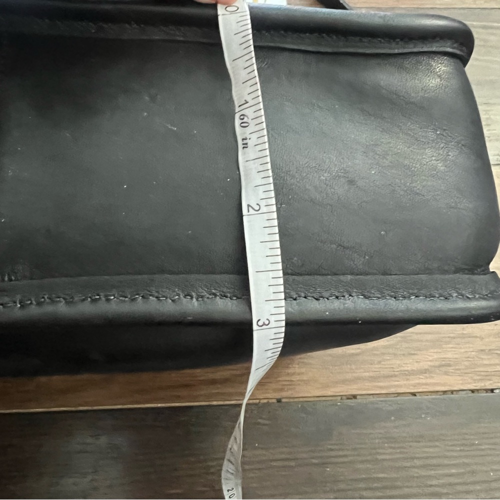 Vintage Coach Shoulder Bag - Picture 7 of 12